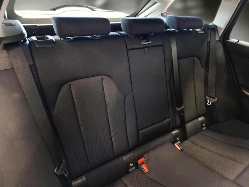 BMW 318 48V Business Advantage Touring auto