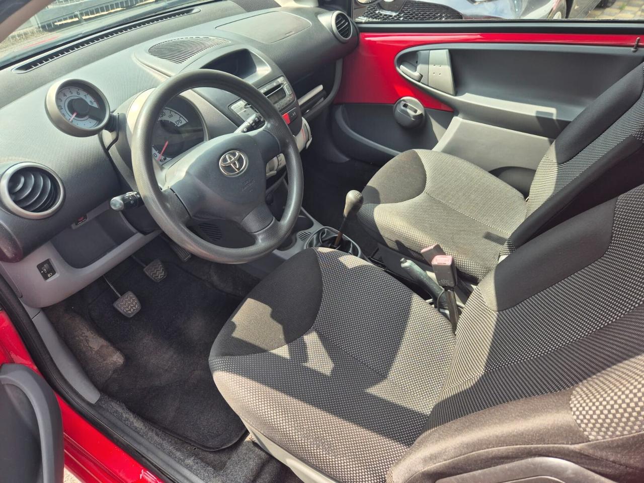 Toyota Aygo 1.0 12V VVT-i 3 porte Sol