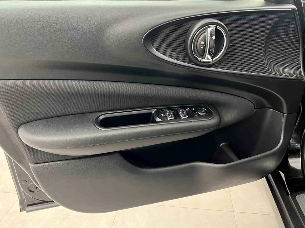 MINI Mini IV F54 2016 Clubman Mini Clubman 1.5 One