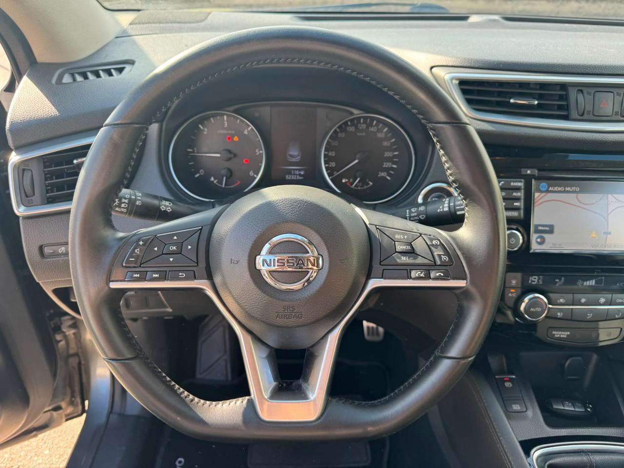Nissan Qashqai 1.5 N-connecta Full Optional Tetto/navi/camera 360