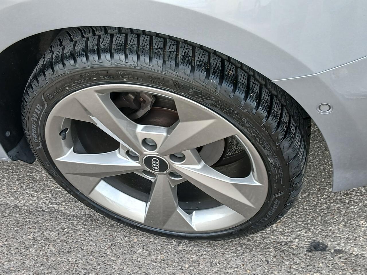 Audi A3 SPB 30 TDI Business Advanced