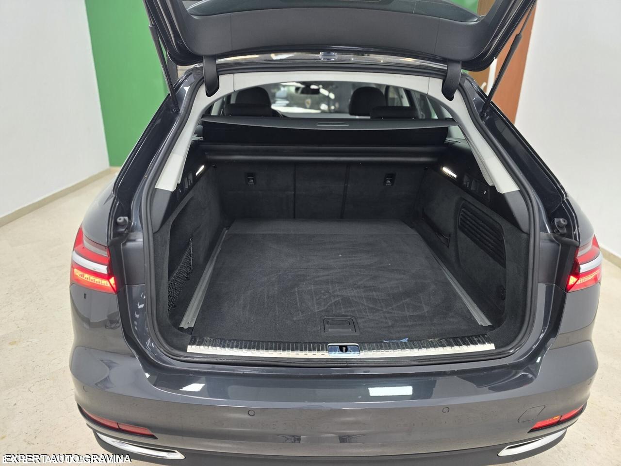AUDI A6 2022 2.0cc 204cv MYLD HYBRID *INTROVABILE*