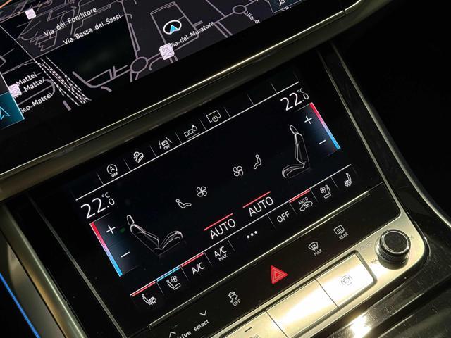 AUDI Q8 50 TDI 286 CV quattro Sport