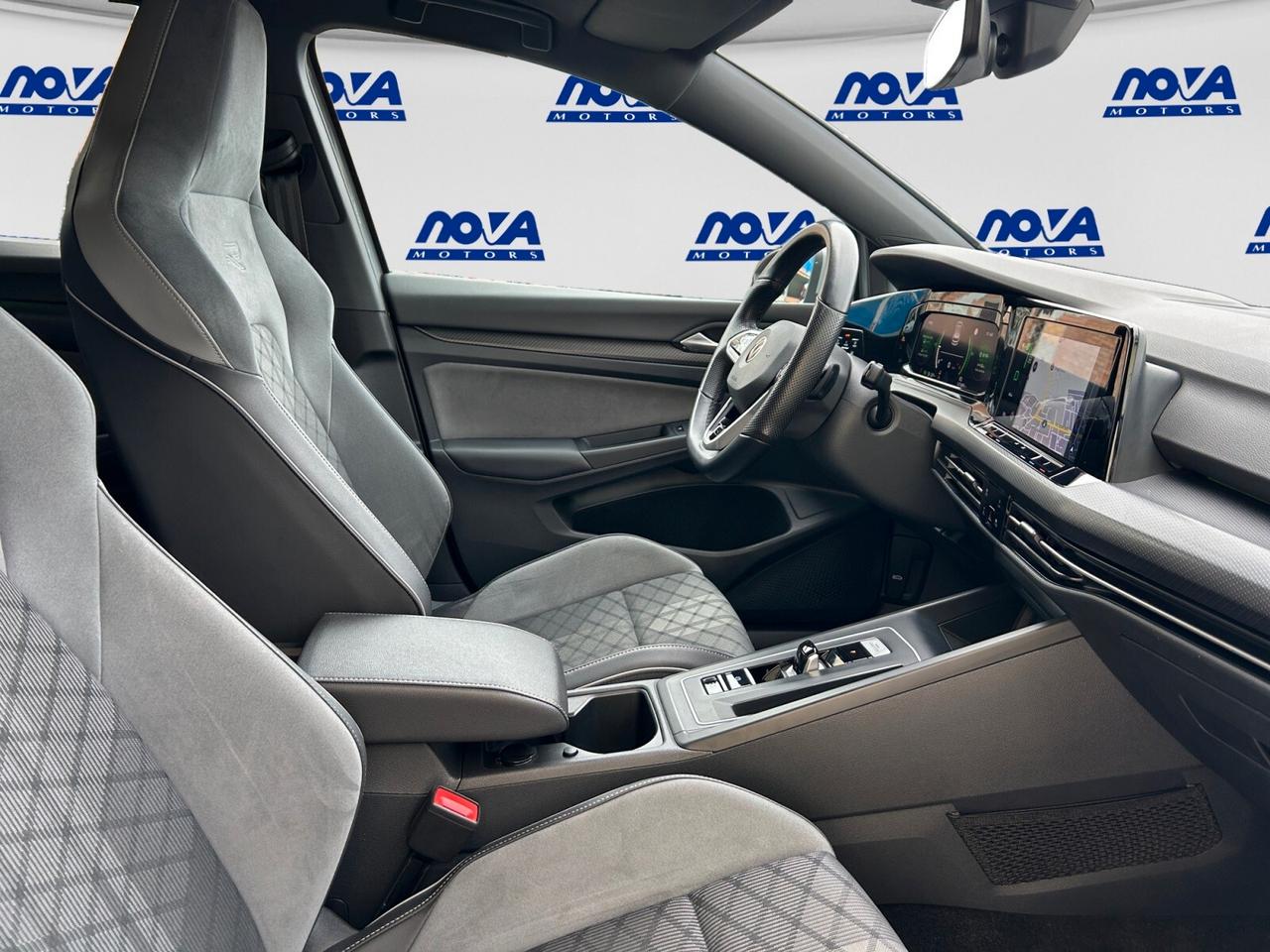 Volkswagen Golf 2.0 TDI 150 CV DSG SCR R-Line