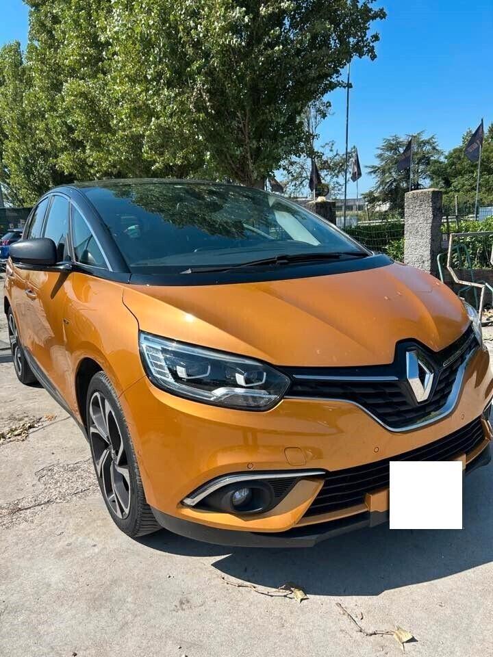 Renault Scenic Scénic 1.4 dCi 8V 110 CV Energy Bose OK NEO PATENTATI