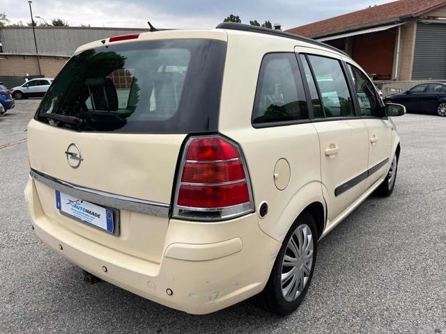 OPEL Zafira 1.6 16V Twinport Cosmo