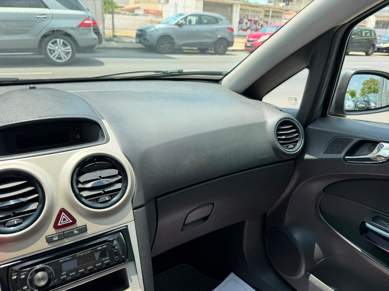 Opel Corsa 1.0 12V 5 porte Club