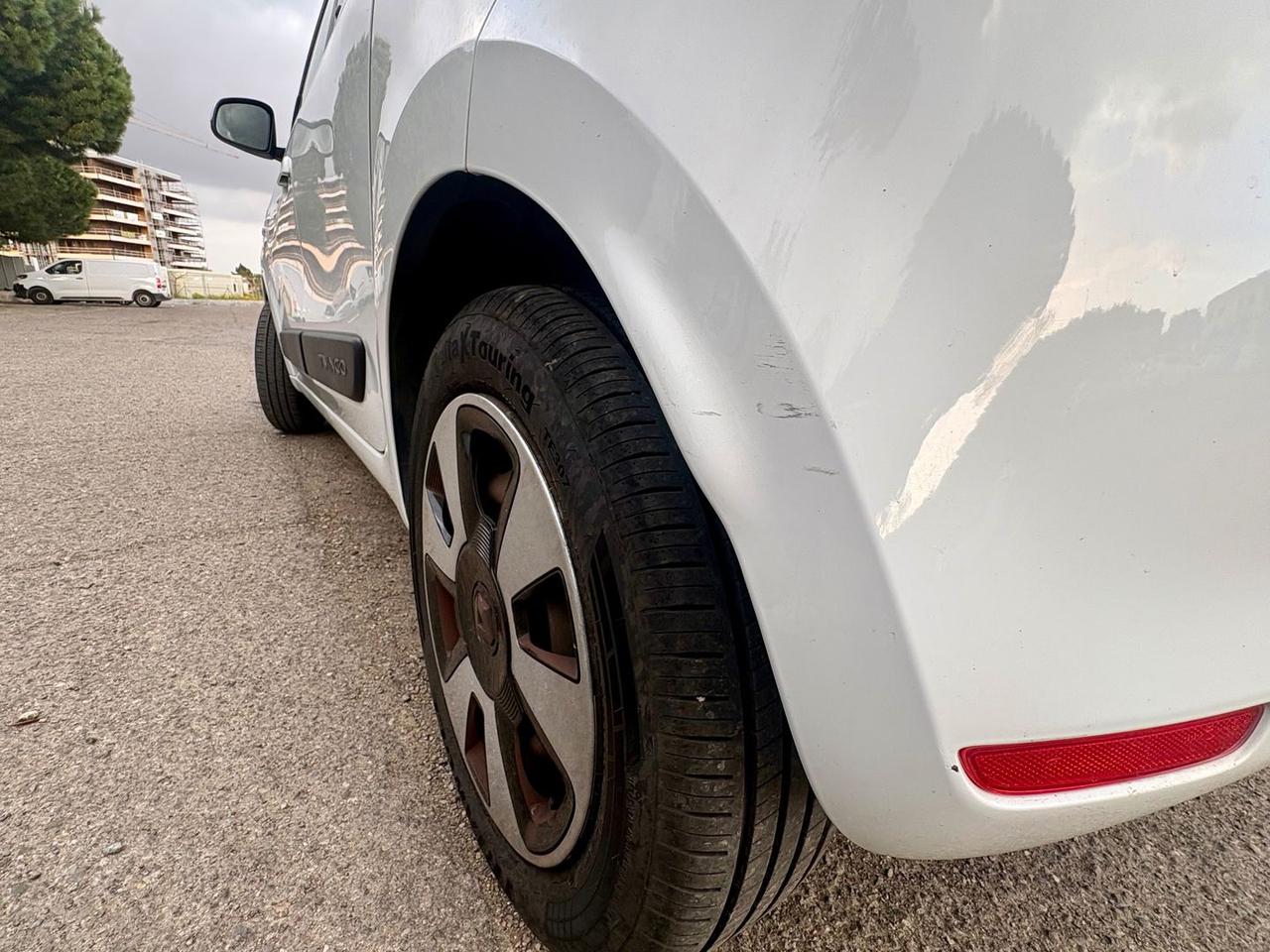 Renault Twingo Lovely SCe 69 #10394