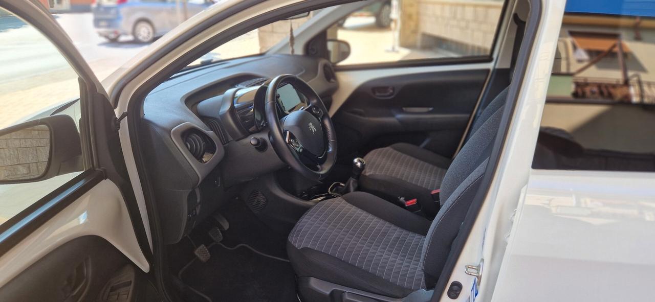 Peugeot 108 VTi 72 S&S 5 porte Style 38.000 KM TAGLIANDATA