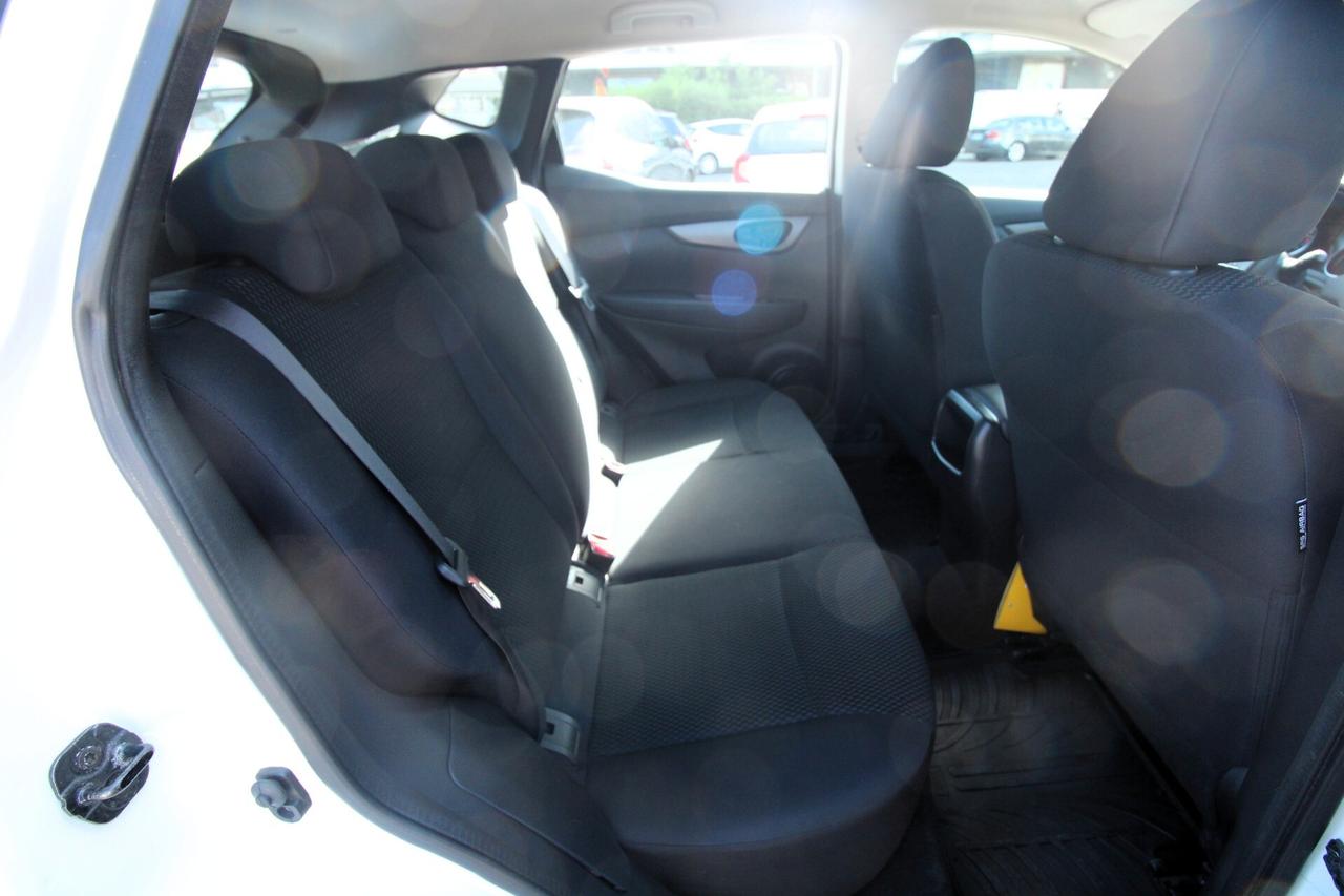 Nissan Qashqai 1.5 dCi Tekna
