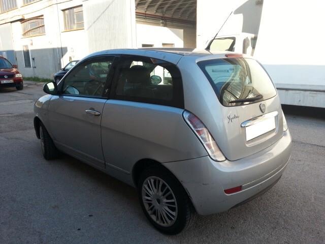 Lancia Ypsilon 1.2 69CV 8V Oro