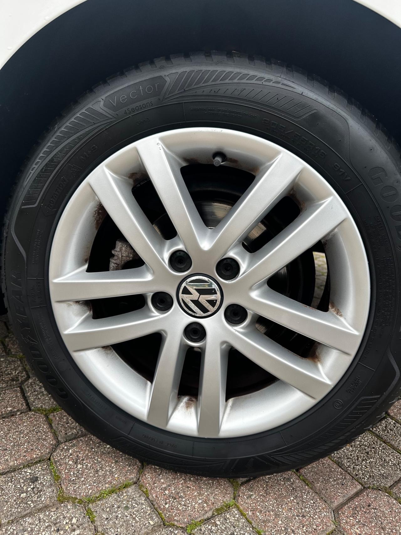 Volkswagen Golf 1.6 TDI DPF 5p. Highline