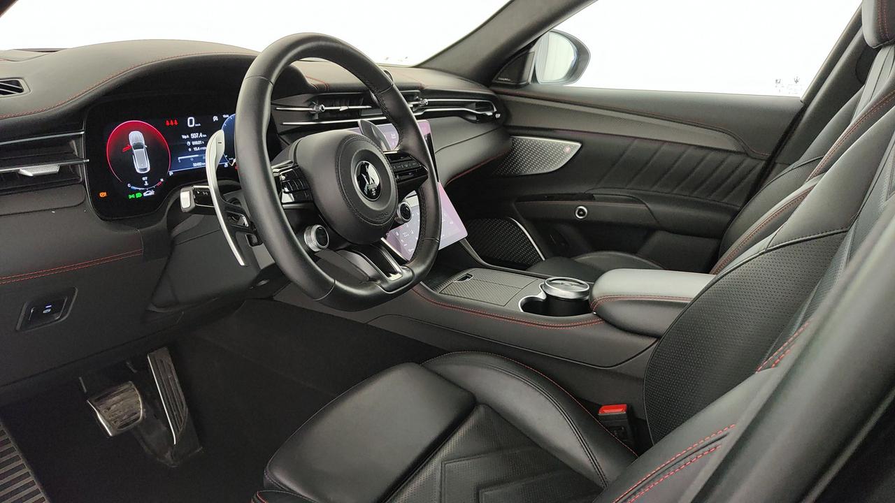 MASERATI Grecale 3.0 V6 Trofeo 530cv auto
