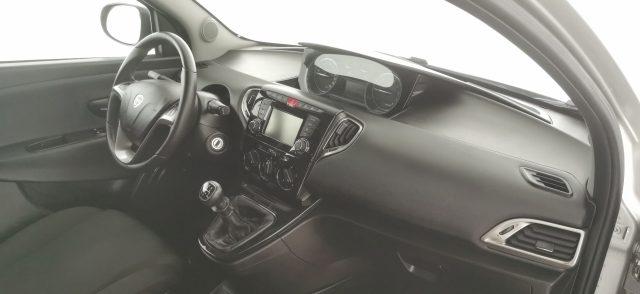 LANCIA Ypsilon 1.2 69 CV 5 porte S&S - VETTURA GRANDINATA