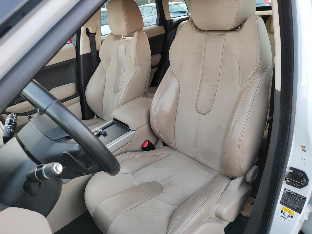 Land Rover Range Evoque 2.2 TD4 5p. Pure Automatica