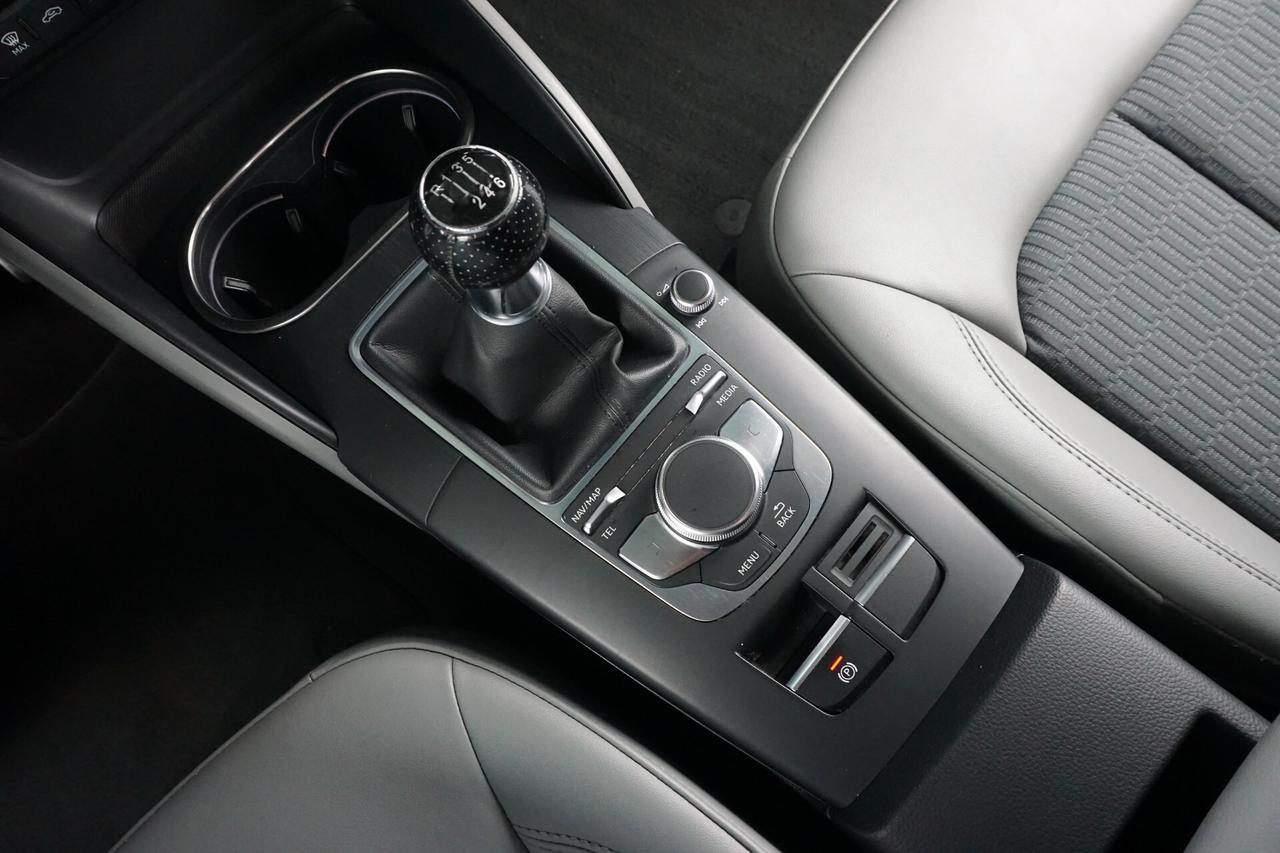 Audi A3 SPB 1.6 TDI 110 CV Design
