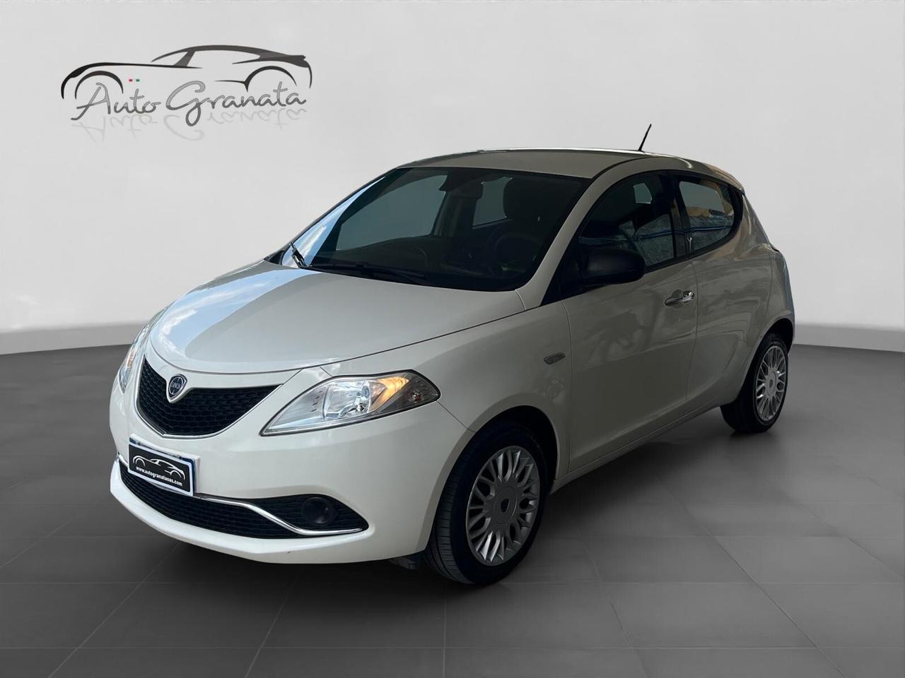 Lancia Ypsilon 1.3 MJT 95cv Gold NEOPATENTATI