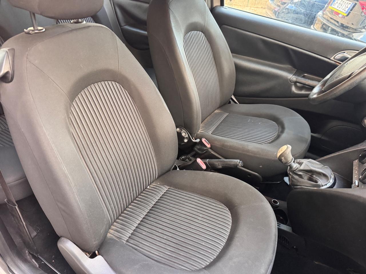 Lancia Ypsilon 1.4 Oro Ecochic GPL