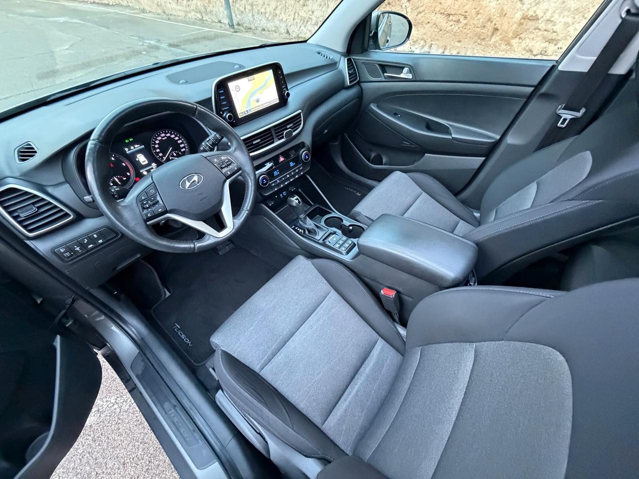 Hyundai Tucson Exellence/1.6 136 CV/TETTO/FULL LED/19"