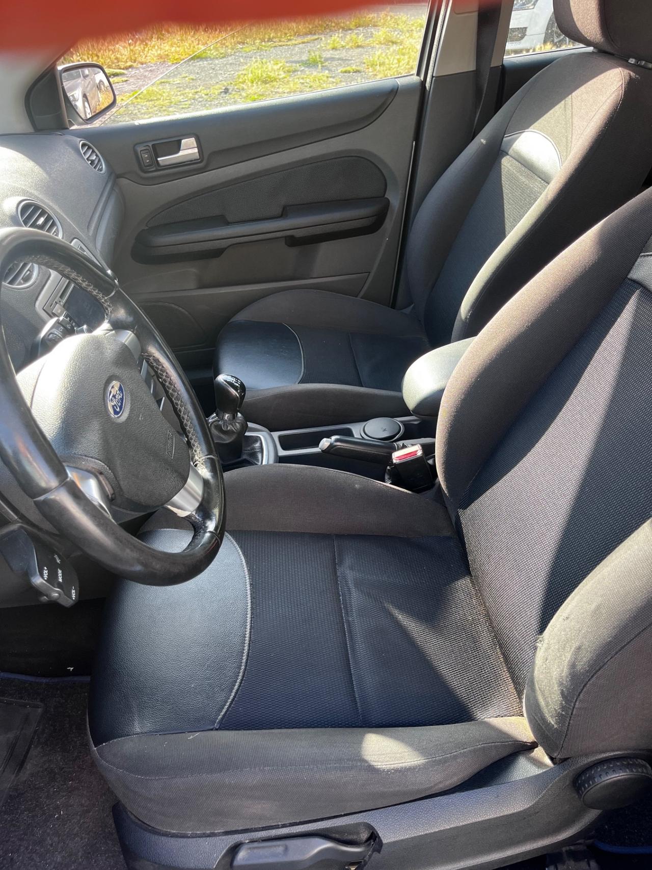 Ford Focus 1.6 tdci 160.000km uniproprietario