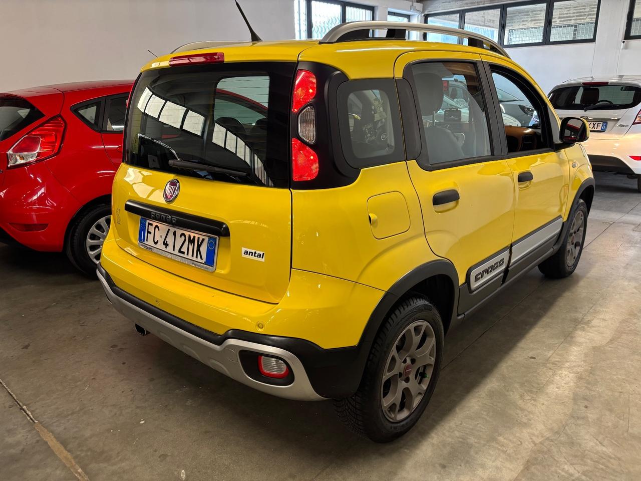Fiat Panda CROSS 0.9 Twinair B/GPL 4x4