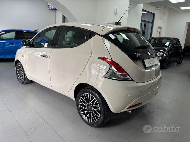 Lancia Ypsilon 1.3 mjt 95CV Gold KM CERT