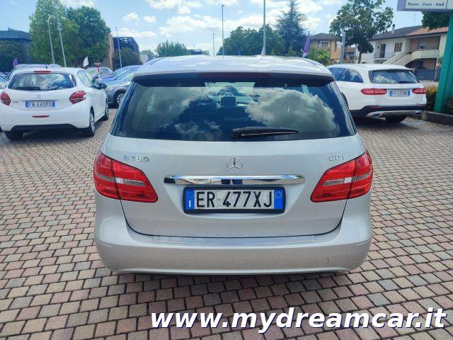 MERCEDES-BENZ B 180 CDI Executive