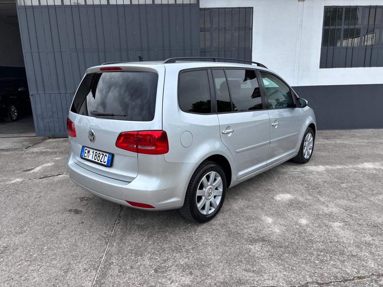 Volkswagen Touran 1.6 TDI DSG. 7 POSTI. Garanzia