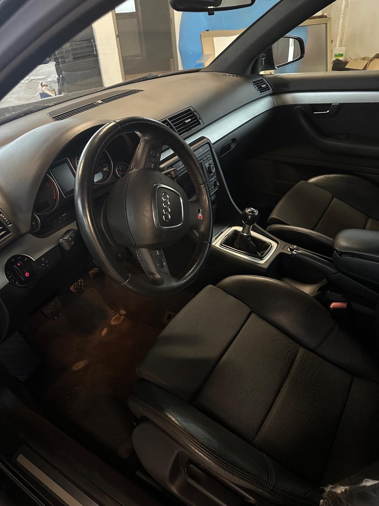 Audi A4 2.0 16V TDI Avant multitr. Top plus