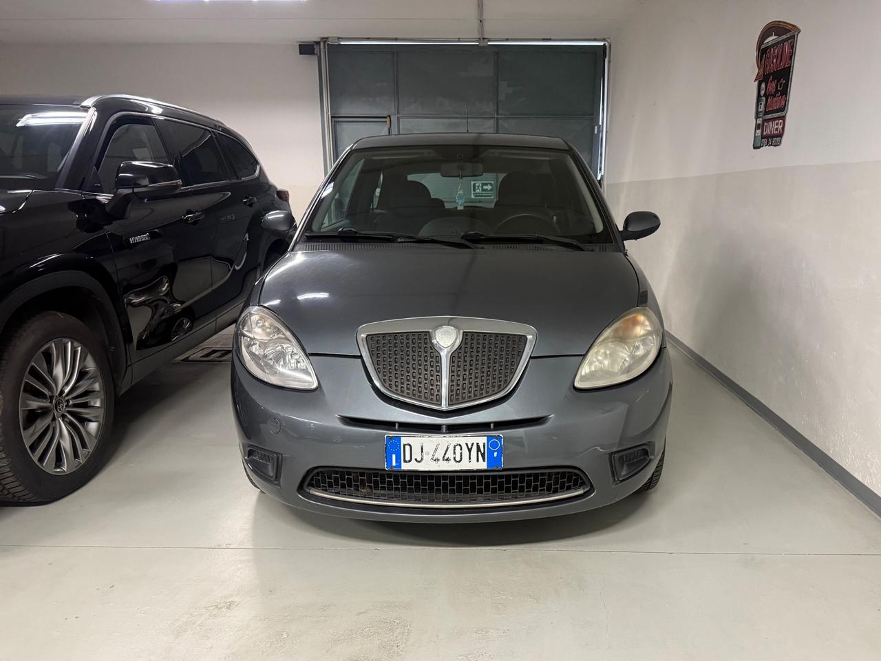 Lancia Ypsilon 1.2 Argento MOTORE RIFATTO