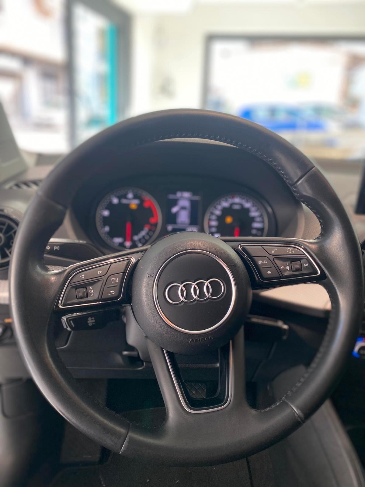 Audi Q2 30 TDI S tronic Admired