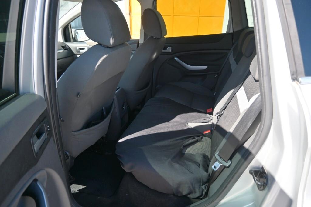 Ford Kuga 2.0 TDCi 136 CV 2WD Titanium DPF
