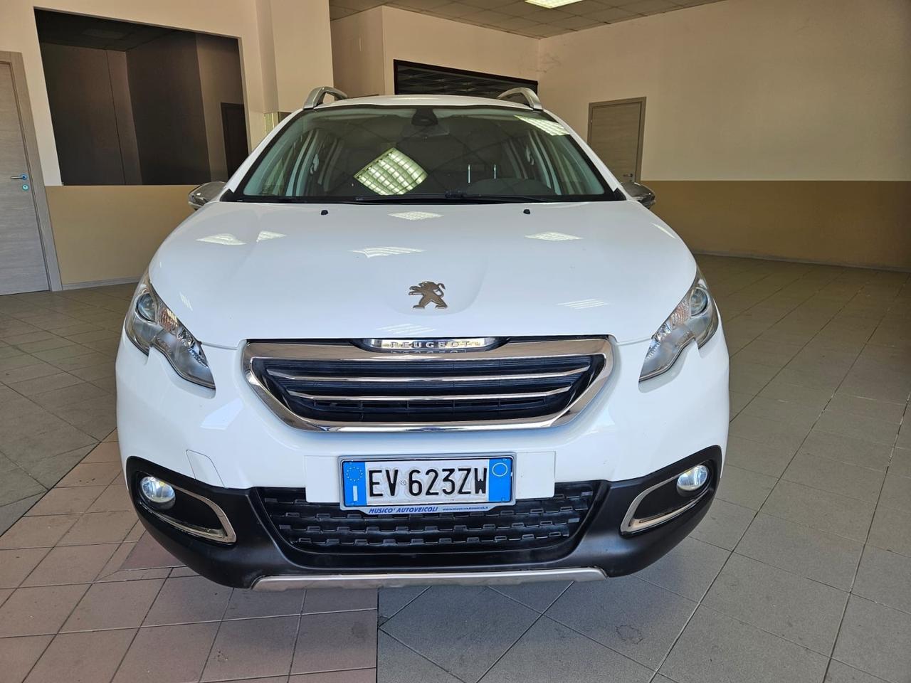 Peugeot 2008 1.6 e-HDi 115 CV Stop&Start Allure