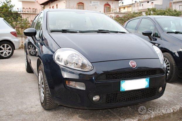 Fiat Punto street