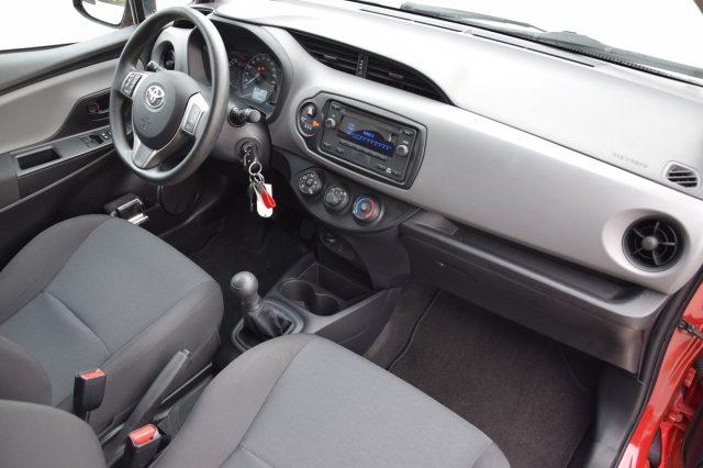 TOYOTA Yaris 1.0 Neo Pat. 5 Porte