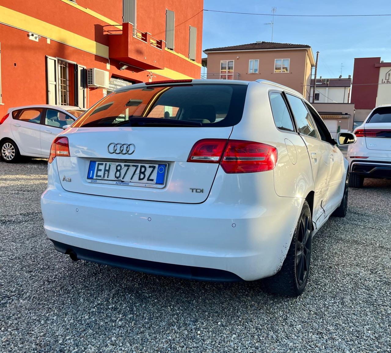 Audi A3 1.6 TDI 105 CV VEDI FOTO!