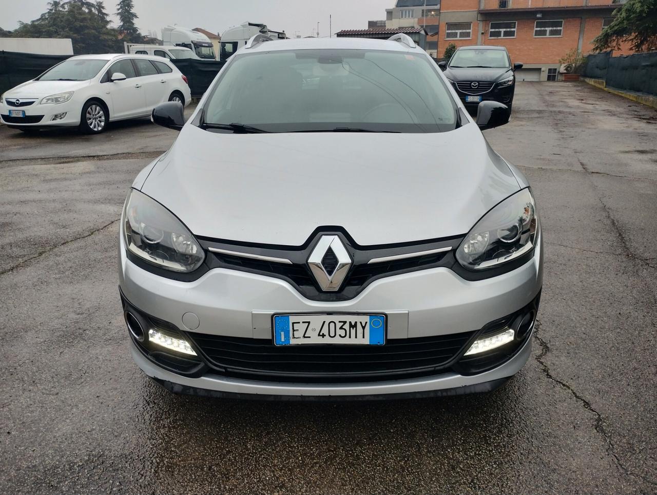 RENAULT MEGANE 1.5 dCI 110CV SportTour Limited 2015