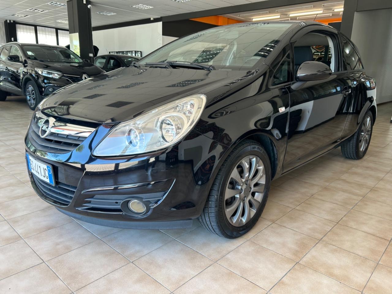 Opel Corsa - 2011 1.3 CDTI 95CV