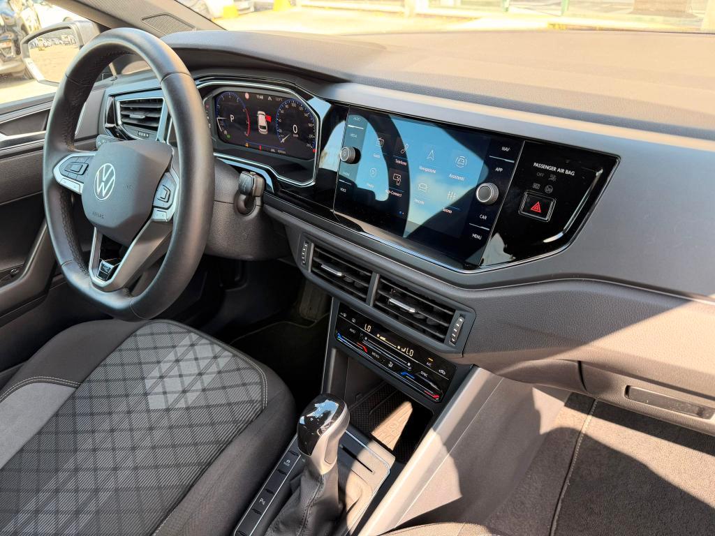 Volkswagen Polo 1.0 tsi R-Line 115cv dsg