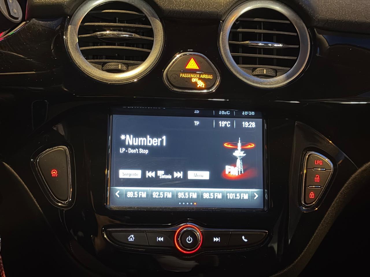 Opel Adam 1.4 87 CV GPL Tech Glam