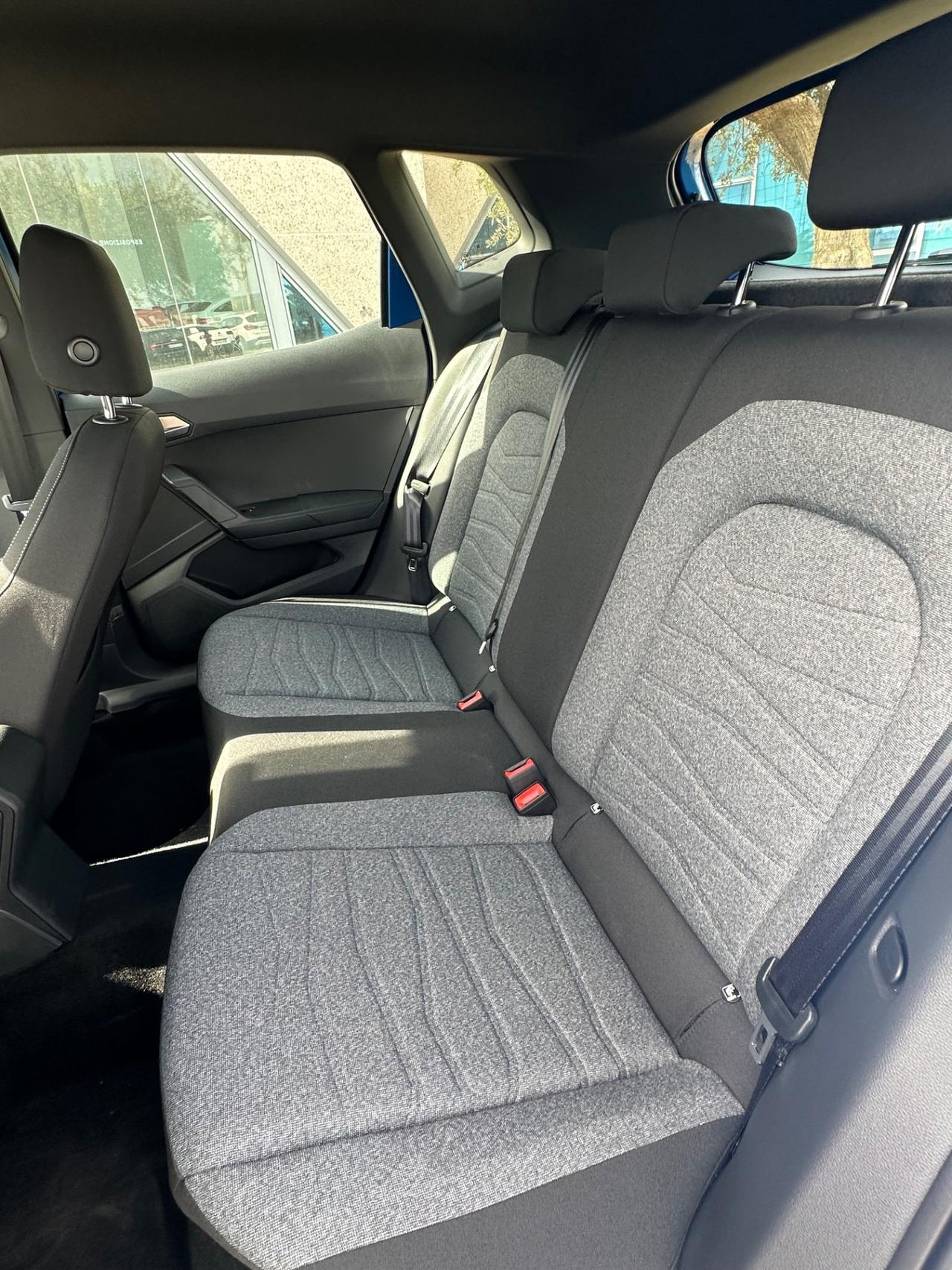 SEAT Arona 1.0 Xperience possibilità noleggio no scoring