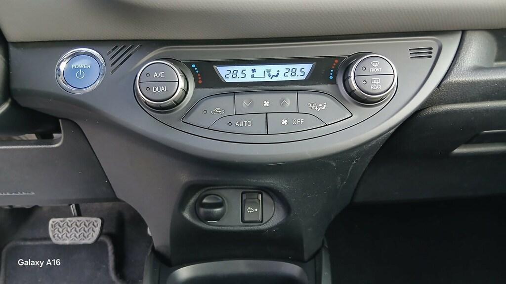 Toyota Yaris 5 Porte 1.5 Hybrid Active CVT