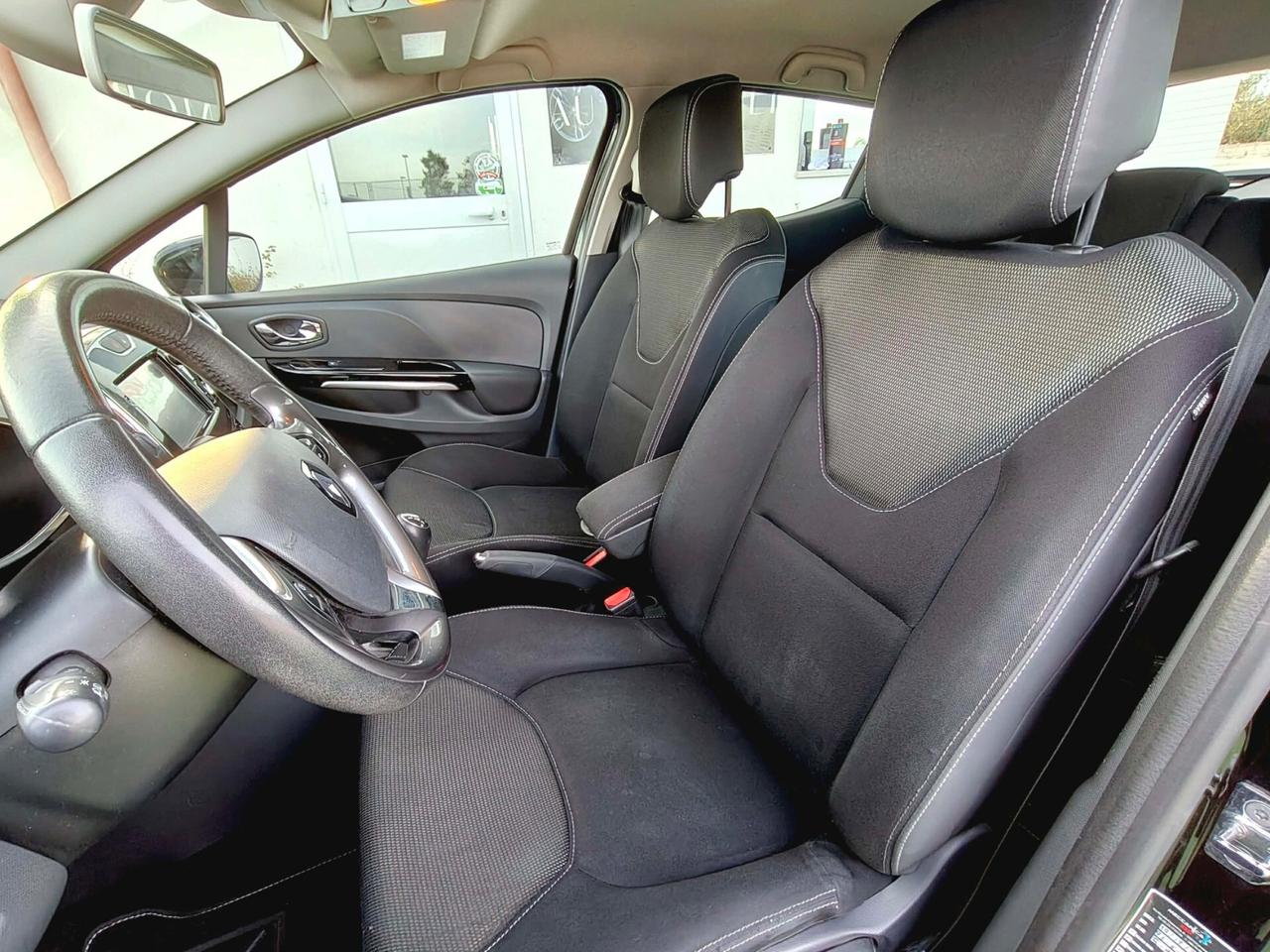 Renault Clio 1.5 dCi 8V 75CV 5 porte Costume National - 2015