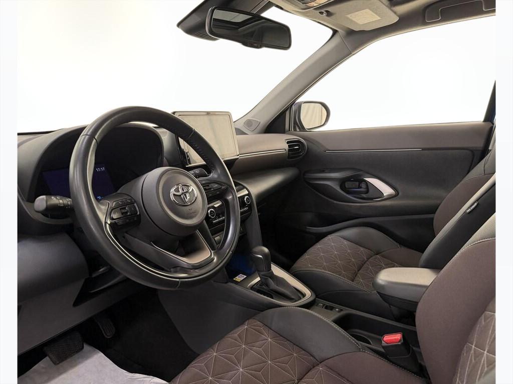 Toyota Yaris Cross 1.5 H Lounge FWD E-CVT