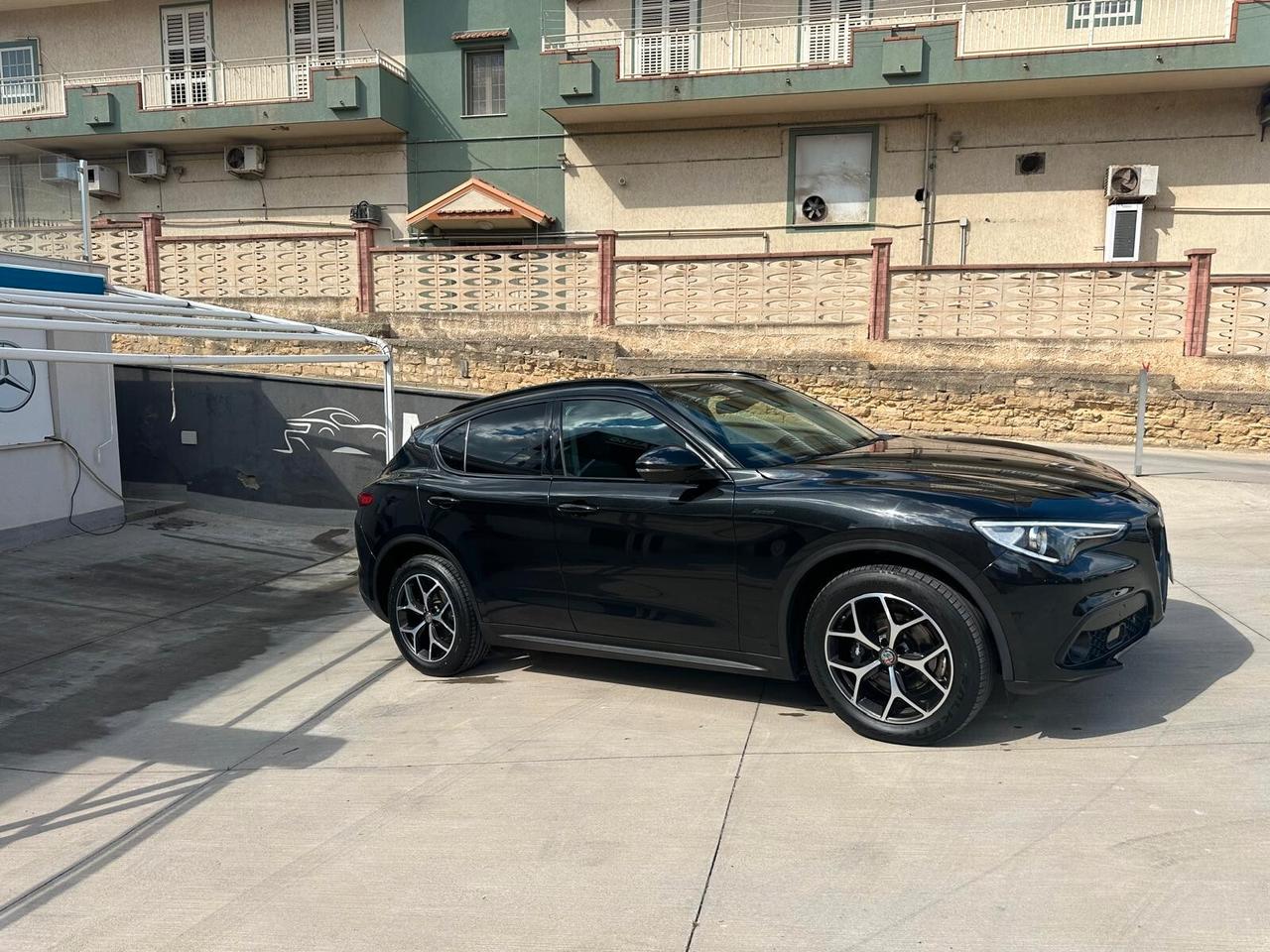 Alfa Romeo Stelvio 2.2 Turbodiesel 190 CV AT8 Q4 Sprint
