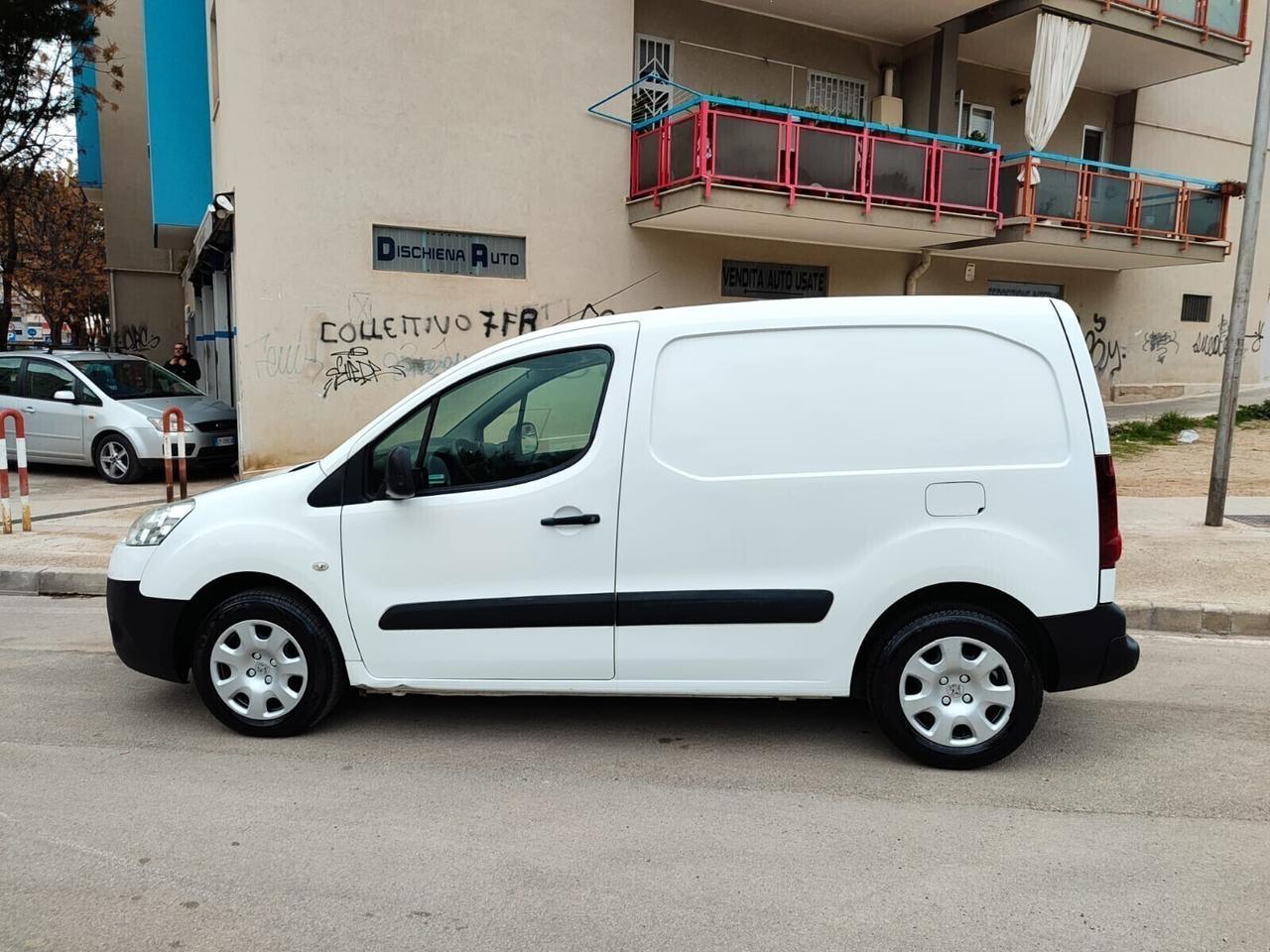 Peugeot Partner 1.6 HDi 3P.ti Por.Late.