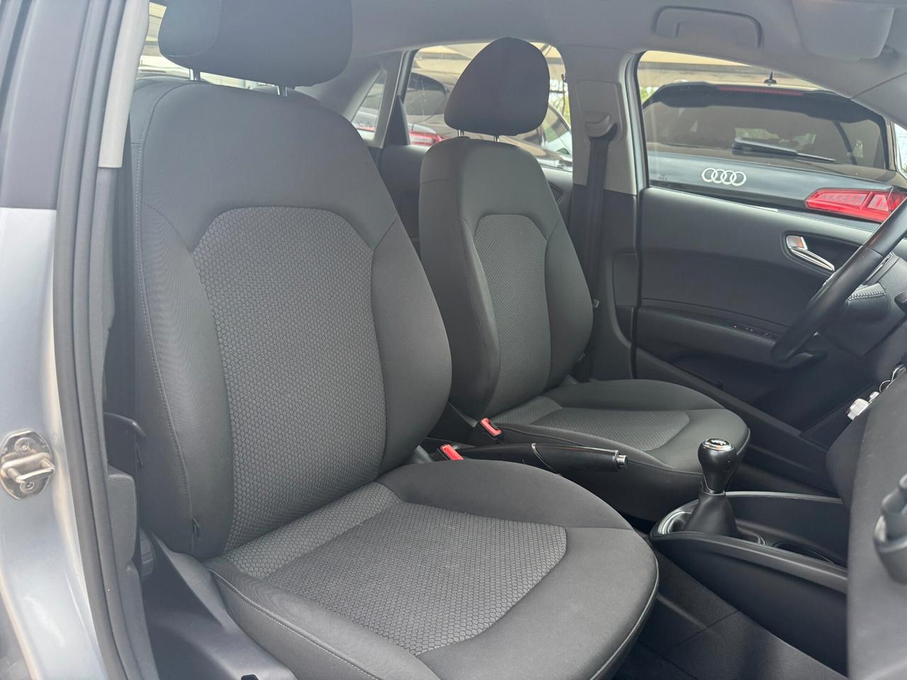 Audi A1 SPB 1.4 TDI S-LINE