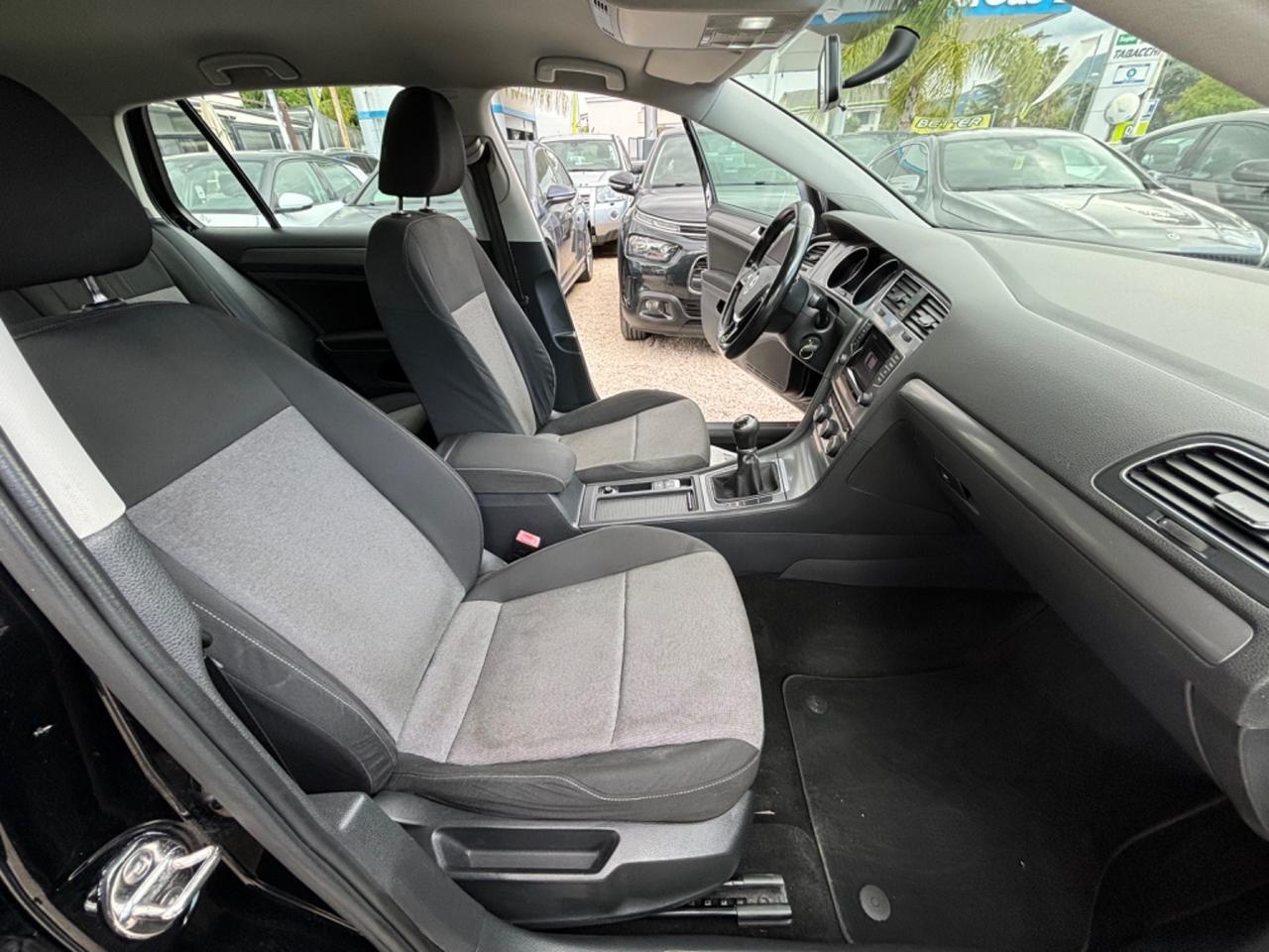VOLKSWAGEN GOLF 1.6 TDI 90 CV TRENDLINE