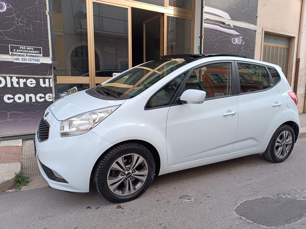 Kia Venga 1.4 CRDi 90CV COOL TETTO NAVI CAMERA