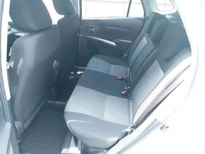 Suzuki S-Cross 1.4 Hybrid Top Navi 4WD - argento NY